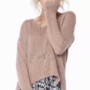 Brandy melville carmen sweater